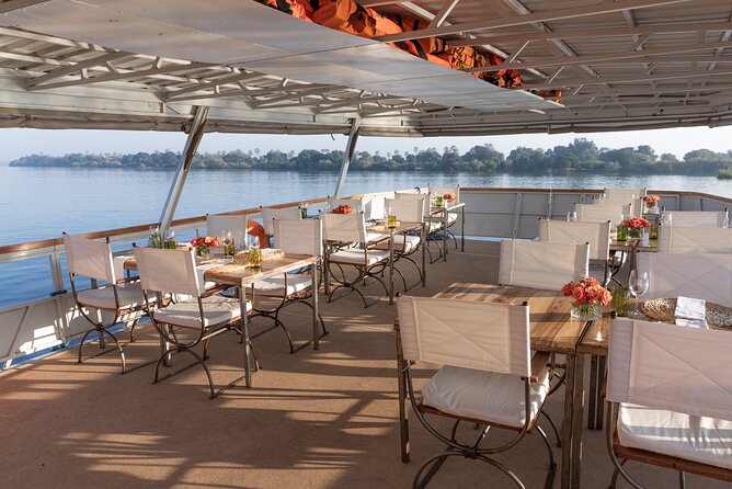 Dinner Cruise on the Zambezi River - Inclusions and Exclusions