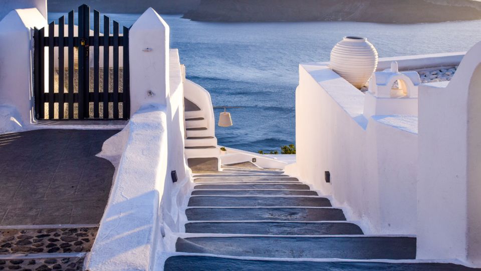 From Heraklion Explore Santorini Villages, Oia & Fira - Transportation Details