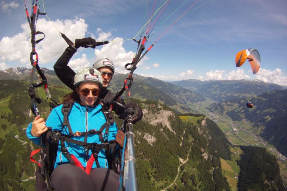 Fügen: Scenic Paragliding Flight - Highlights of the Experience