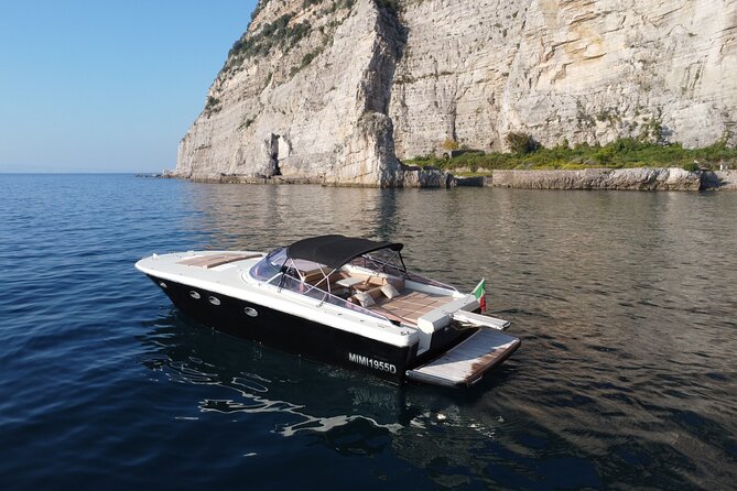 Full Day Private Boat Tour of Capri - Inclusions