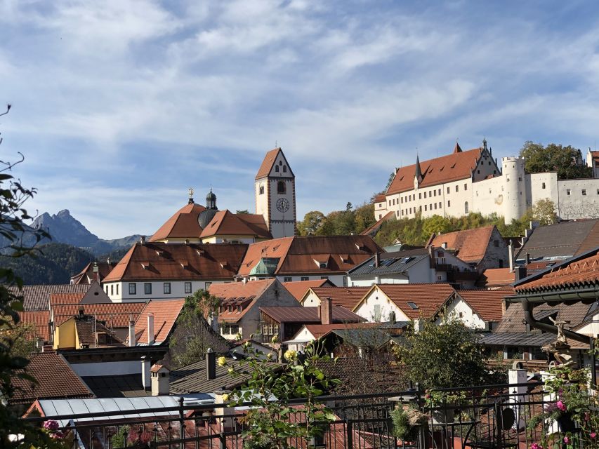 Füssen: Old Town Guided Walking Tour in German - Atmospheric Old Town Alleyways