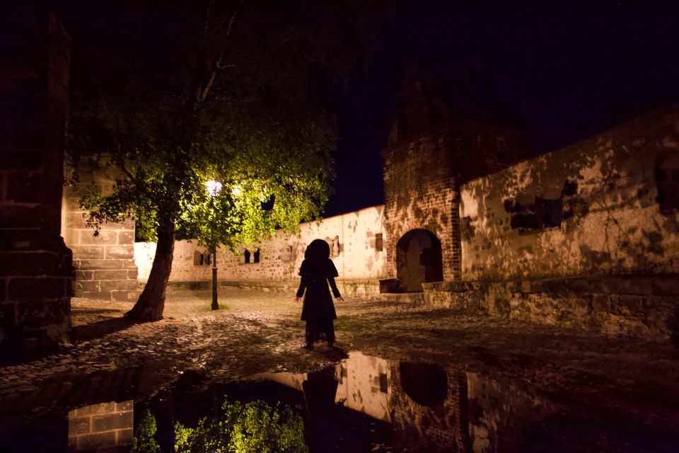 Görlitz: Ghosts and Spooky Historical Night Walking Tour - Meeting Point and Directions