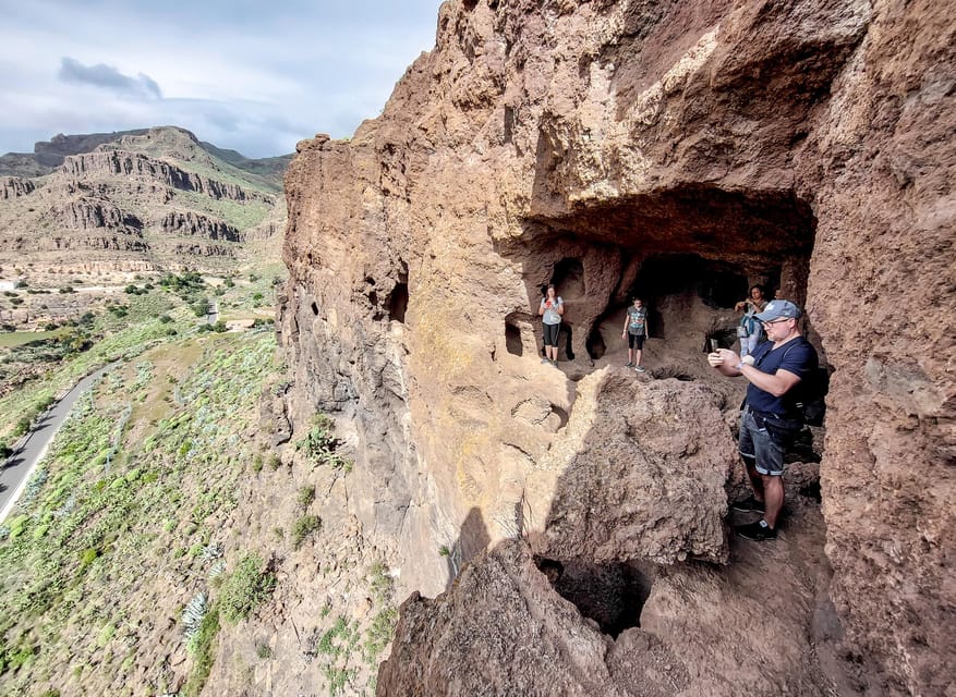 Gran Canaria Cave, Oasis, Red-Gorge Adventure & Cosy Picnic - Itinerary Highlights