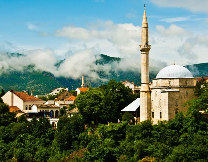 Group Full-Day Tour: Mostar and Pocitelj From Dubrovnik - Exploring Mostar