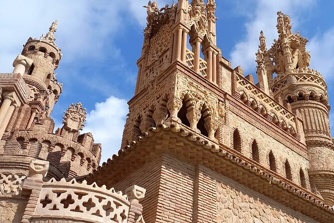 Guided Tour of Castillo Colomares - Meeting and Transportation