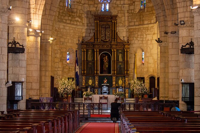 Half-Day Cultural Tour Through Santo Domingo With Pickup - Tour Accessibility