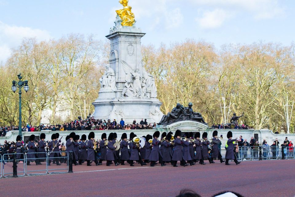 Half Day London Private Tour With Entry to Westminster Abbey - Westminster Abbey Highlights