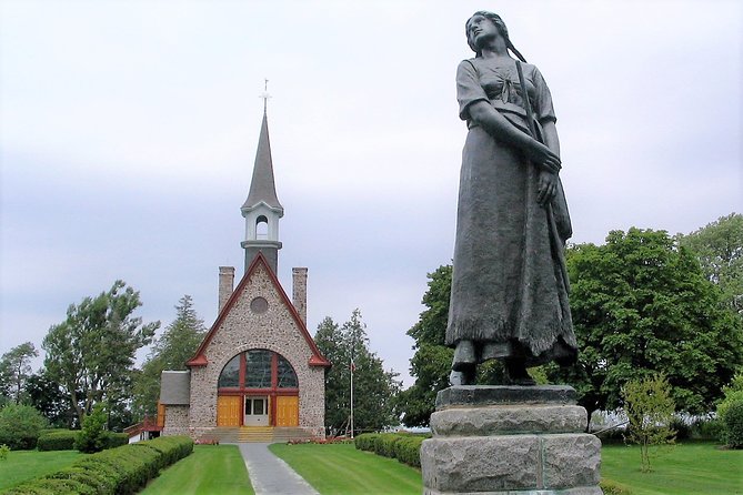 Half-Day Small-Group Tour of Annapolis Valley - Meeting and Pickup