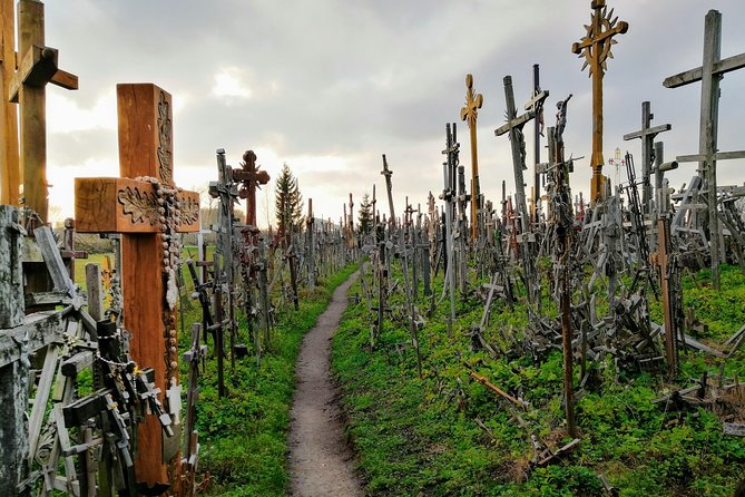 Hill of Crosses / 2 Countries in 1 Day - Inclusions