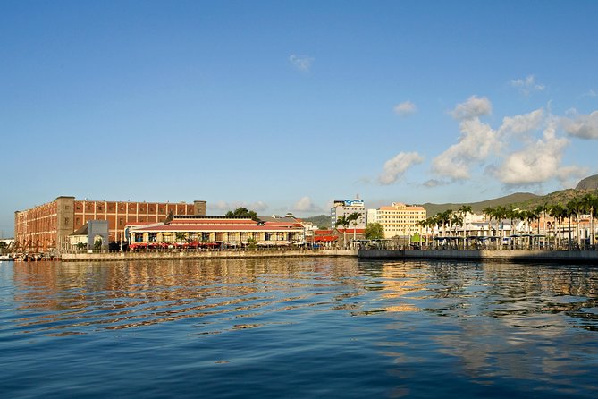 Historical Guided Day Tour : City - Sugar World - Botanical Garden - Pickup Information