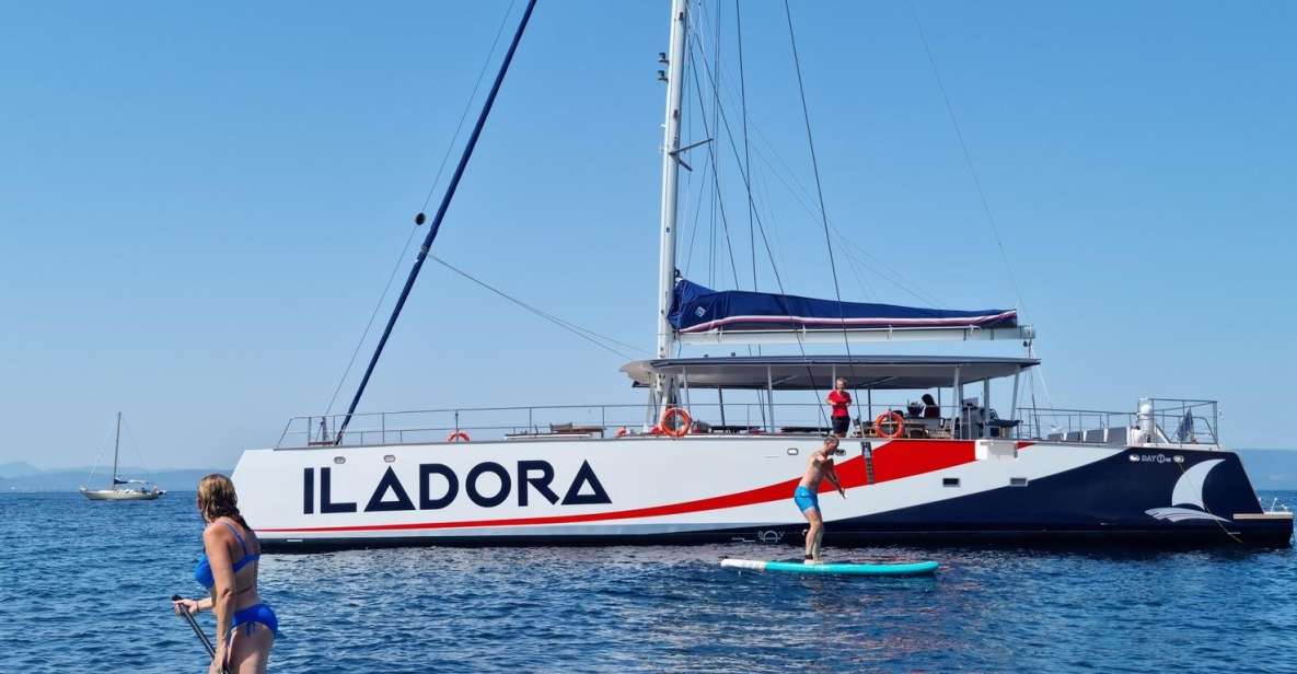 Hyères: Dinner Cruise Catamaran Fort De Brégançon - Departure and Anchorage Times