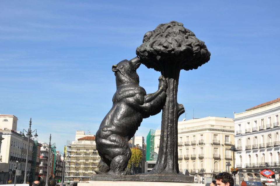 Madrid: Historical Center 2.5-Hour Guided Walking Tour - Tour Inclusions