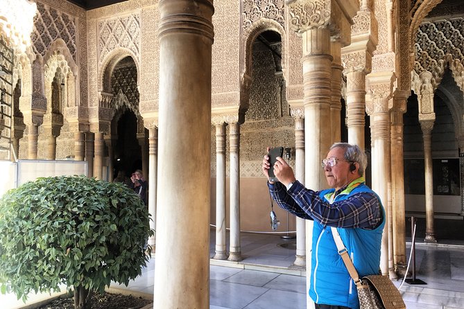 Malaga Shore Excursion: Skip-the-Line Alhambra and Generalife Gardens Tour - Key Stops