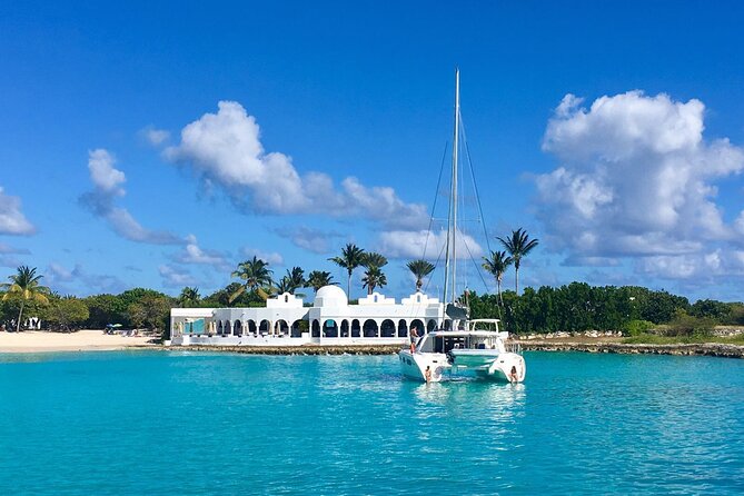 Mambo Sail Catamaran to Rendezvous Bay Anguilla - Inclusions on the Catamaran