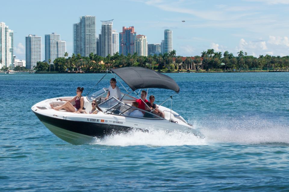 Miami: Guided Miami Beach Speedboat Tour - Biscayne Bay and Intracoastal Waterway