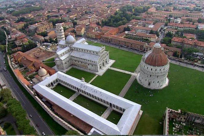 Monumental Complex of Pisa Cathedral Square - Discovering the Baptistery