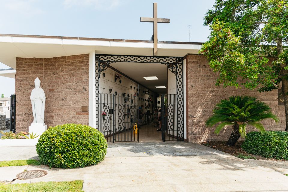 New Orleans: Cemetery Tour - Experience Highlights