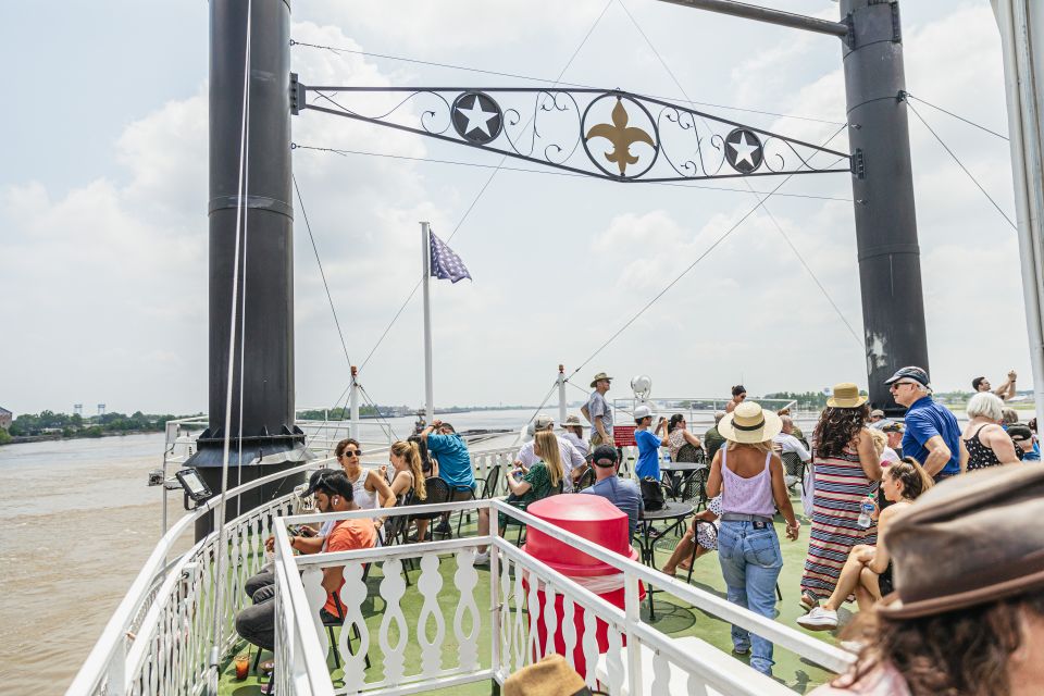 New Orleans: Steamboat Natchez Jazz Cruise - Cruise Experience and Amenities