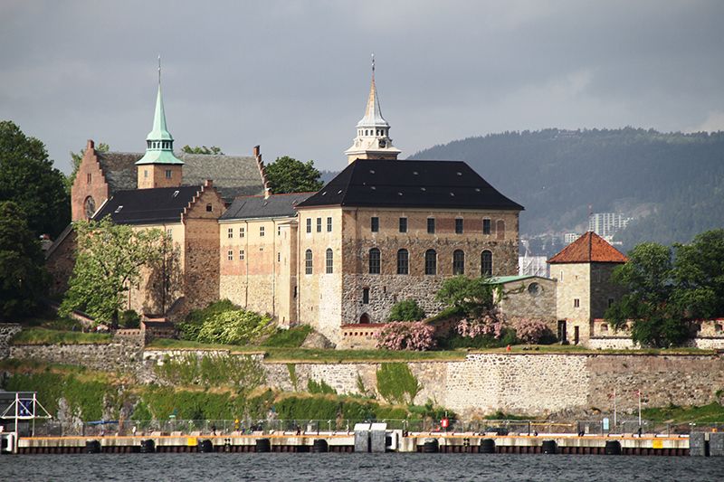 Oslo Self-Guided Walking Tour With Audio Guide - Stortinget: Norways Parliament Building