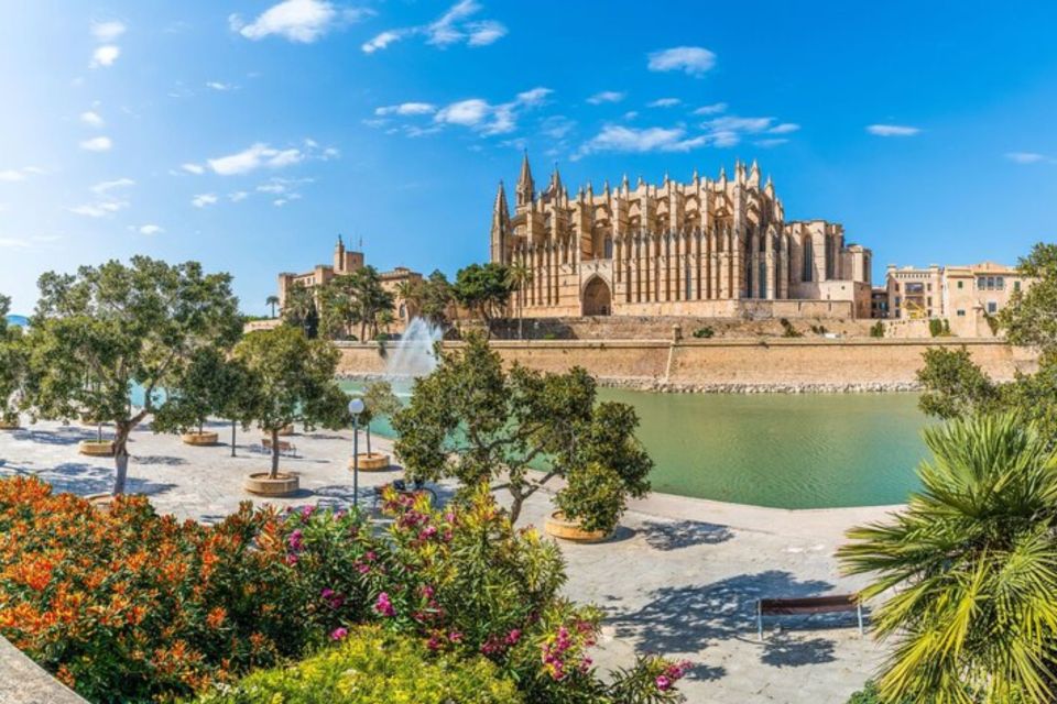 Palma De Mallorca: Private Custom Tour With a Local Guide - Experience and Itinerary