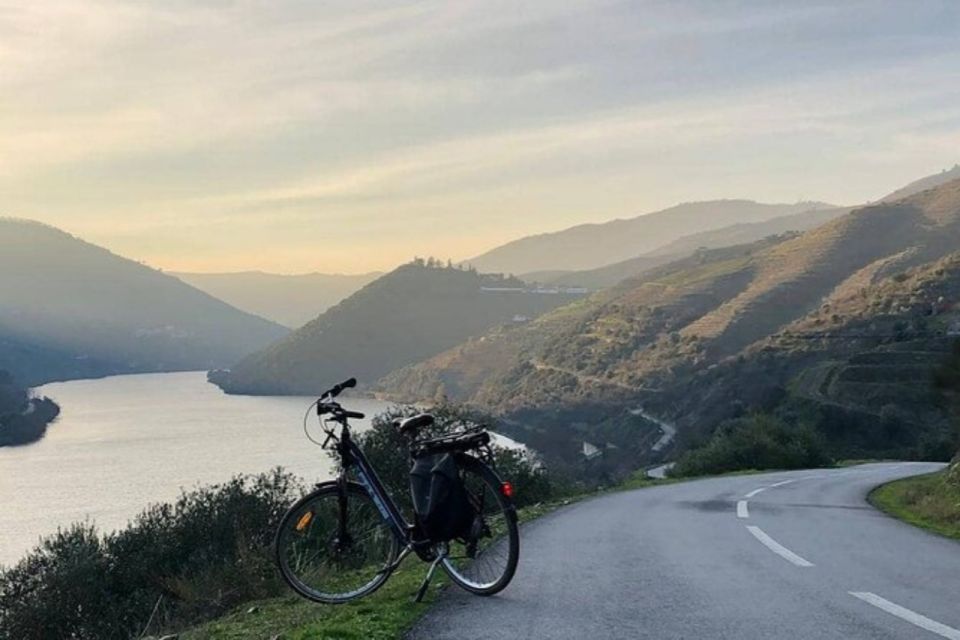 Porto: Bicycle Rental - Douro River Cycling Tour