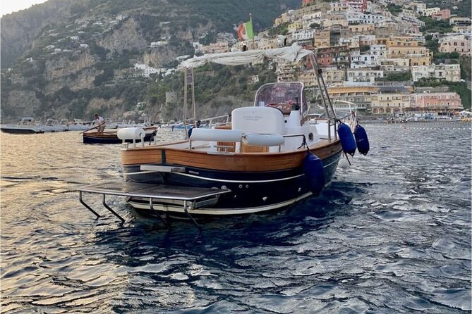 Private Boat Tour From Positano to the Amalfi Coast With Drinks - Stop at Emerald Grotto