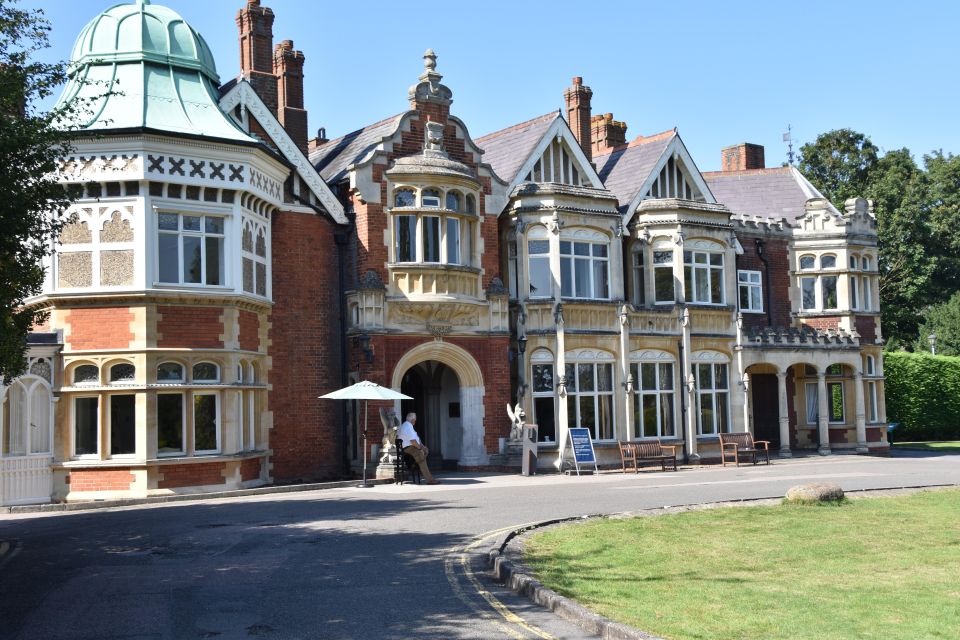 Private Day Tour to Bletchley Park. - Codebreaking Contributions and Achievements