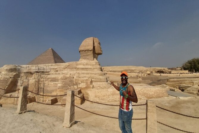 Private Full Day Tour in Giza Pyramids and Egyptian Museum - Meeting and Pickup