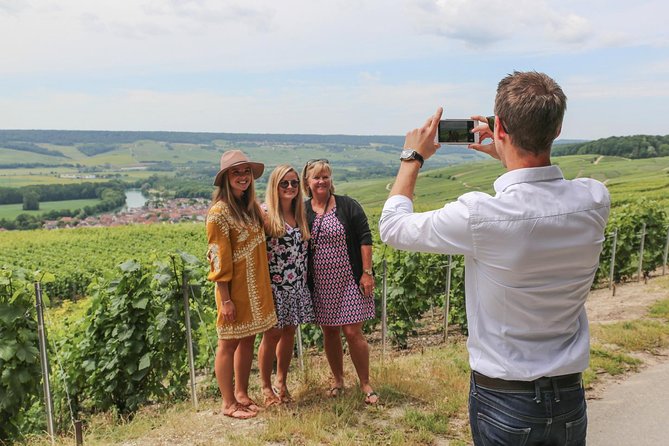 Private Full Day Tour - Visit of 3 Champagne Growers From Reims. - Included in the Tour