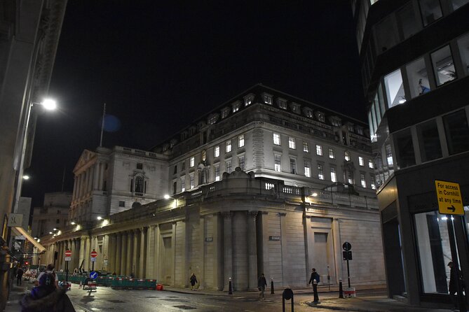 Private Ghosts and Gore Walking Tour of London - Location Details