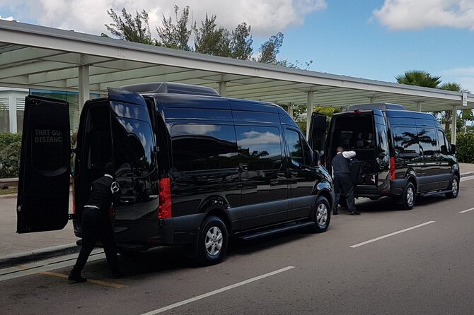 Private Luxury Ground Transportation Nassau and Paradise Island - Included Features