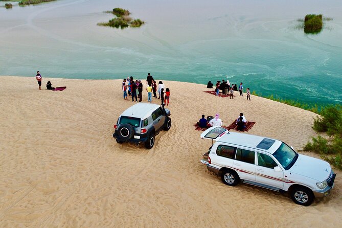 Private Tour to the Yellow Lake and Sand Dunes - Meal Options and Pricing