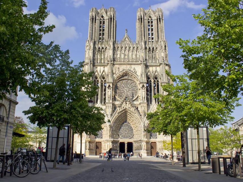 Reims: Guided Tour of Cathedral of Notre Dame De Reims - Highlights of the Cathedral