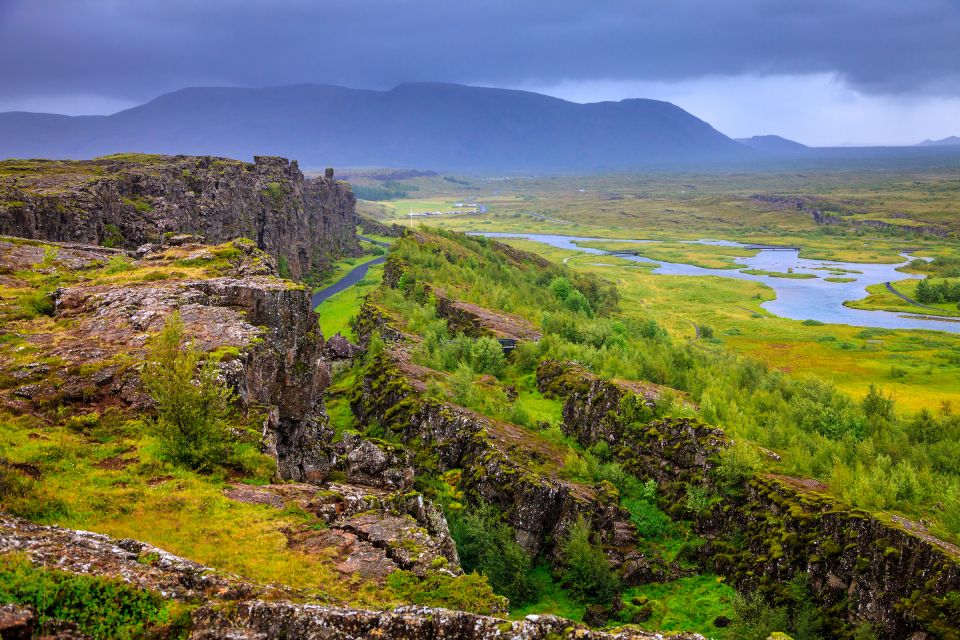 Reykjavik: Day Trip to Golden Circle and Sky Lagoon - Witnessing the Geyser Geothermal Area