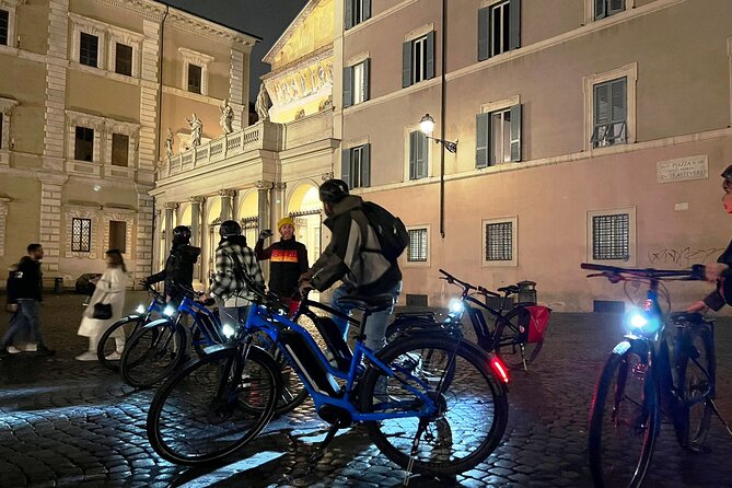 Rome + Food Night E-Bike Tour of Main Sites Plus Hilltops! - Ancient and Artistic Landmarks