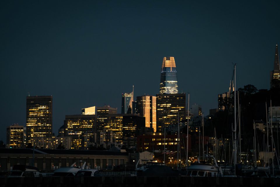 San Francisco: City Lights Sail Under the Full Moon - Experience Highlights