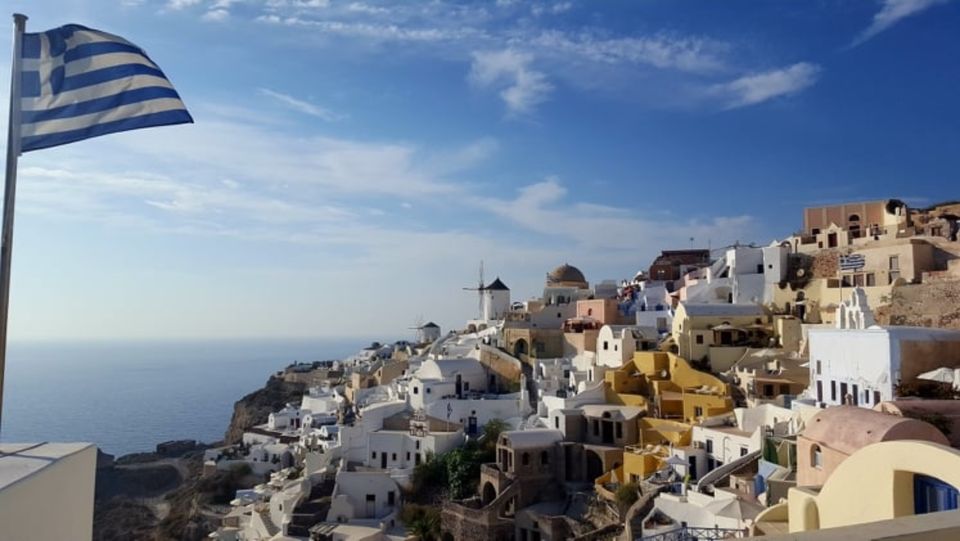 Santorini: Private Instagram Tour - Pickup and Itinerary