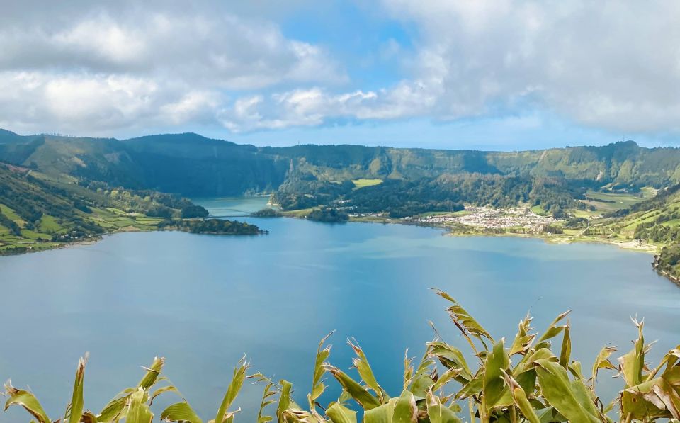 Sete Cidades: Full Day Jeep Tour and Walking Trail - Highlights