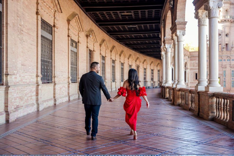 Seville: Romantic Photoshoot for Couples - Experience Highlights