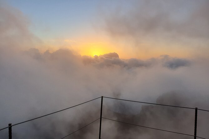 Sunrise in Areeiro Peak Private Tour - Meeting Points