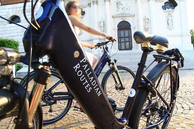 The Story of Vicenza: Guided Half-Day E-Bike Sightseeing Tour - Discovering Palladian Architecture