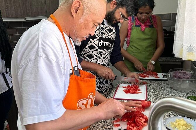 Traditional Kenyan Cooking Class & Local Market Tour - Meeting Point