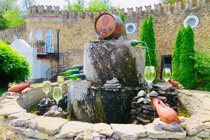 Transdniestria Tour & Milestii Mici Winery - Intimate Small Group Experience