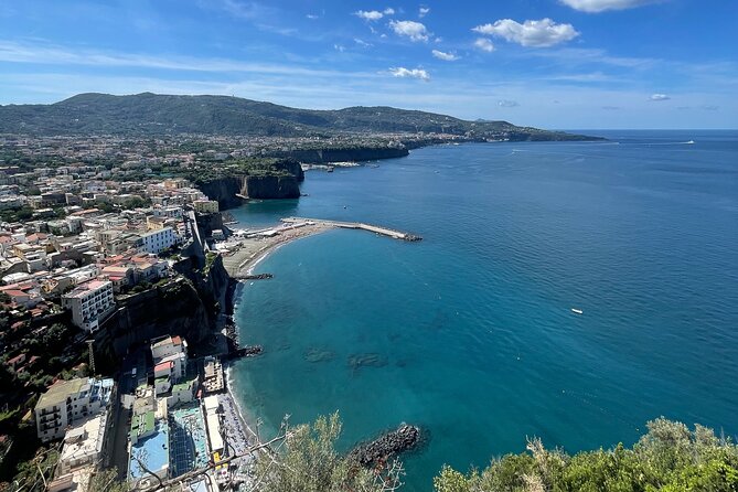 Transfer From Naples Airport to Sorrento - Destination in Sorrento