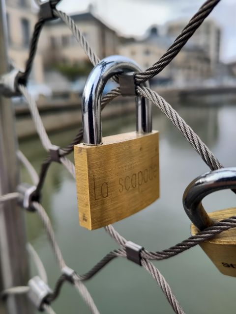 Troyes: Unusual Visit to the Famous Bouchon De Champagne - Navigating the Streets of Troyes