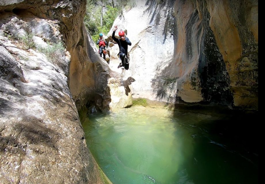 Valencia: Canyoning Half-Day Adventure Tour - Itinerary