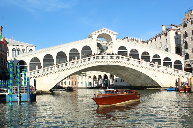 Venice Marco Polo Airport Private Arrival Transfer - Pickup and Meeting Point