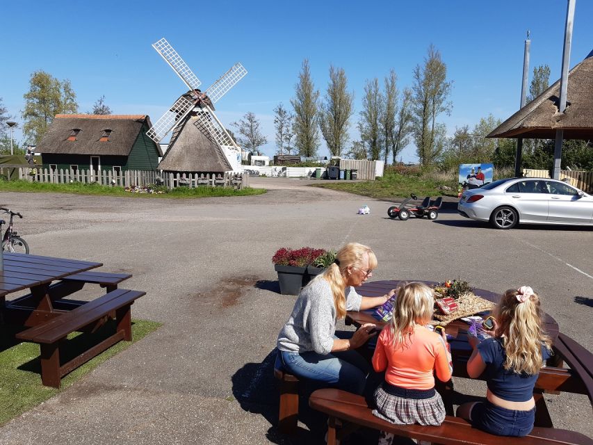 Volendam: Self-Guided GPS Treasure Hunt Tour - Activity Details