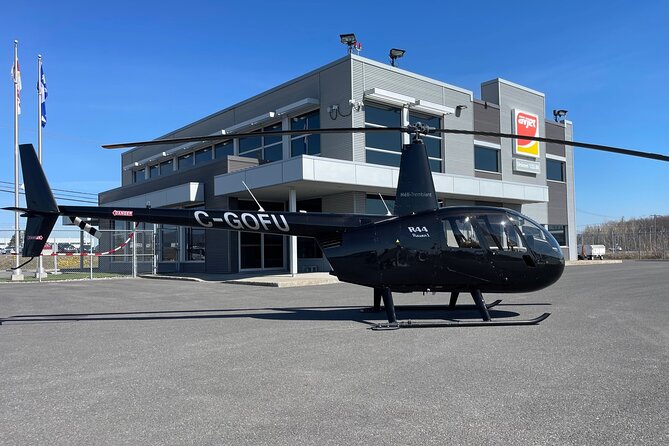 15 Minute Helicopter Tour Over Quebec City 40KM - Meeting Point and Pickup