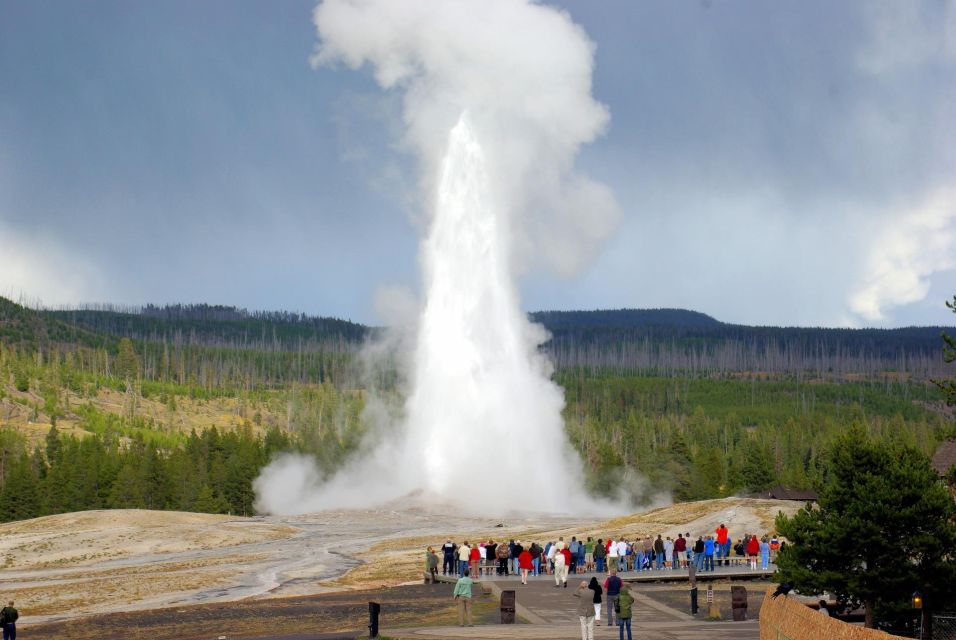 5-day Tour Yellowstone Park Los Angeles-Salt Lake City - Highlights